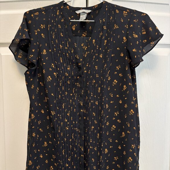 Women's H&M Size 4 Summer Blouse. - Picture 1 of 3
